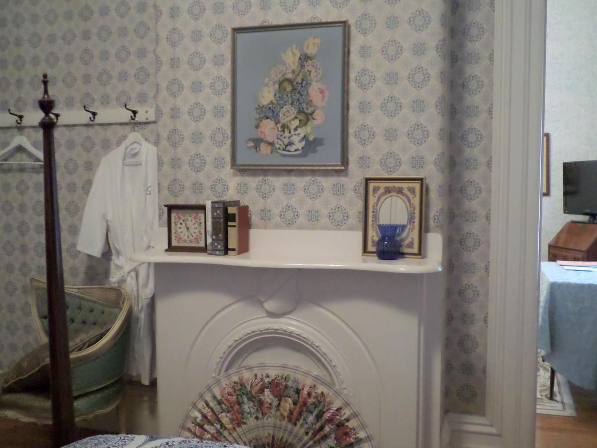 Hillard House Bed & Breakfast